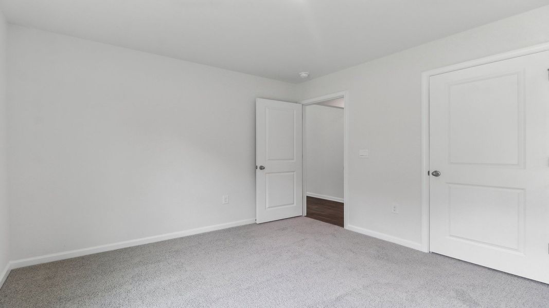 Spacious, unfurnished interior of a new home in Hunter's Branch, Hopkins (Image 22).