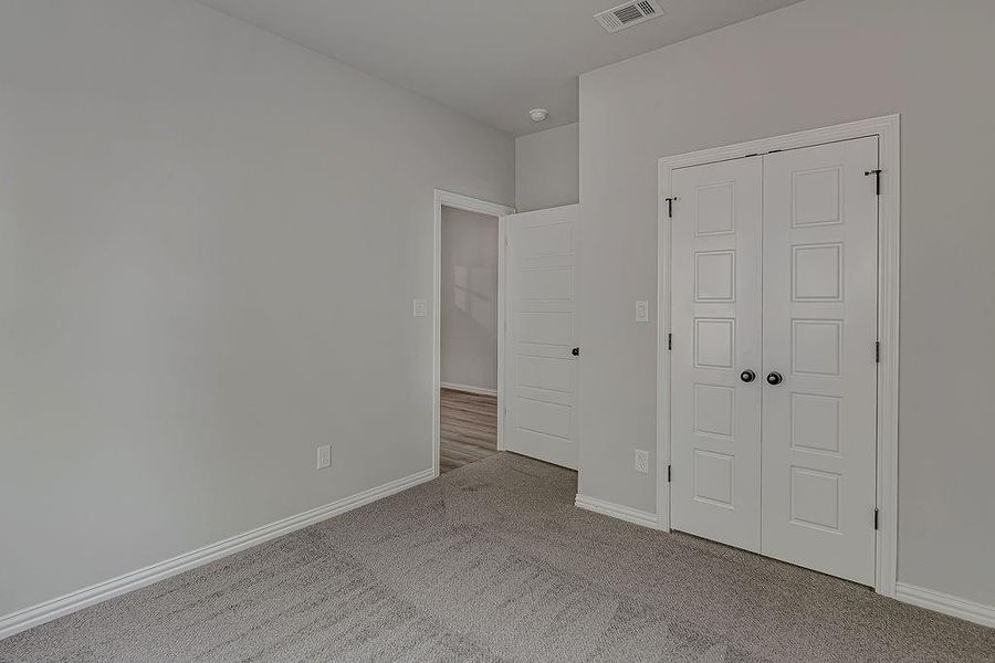 Spacious, unfurnished interior of a new home in , Fort Worth (Image 13).