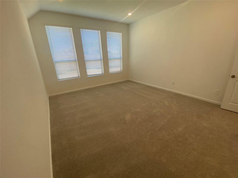 **Photos are illustrative only. This is not the actual home. ** **Photos are illustrative only. This is not the actual home. **