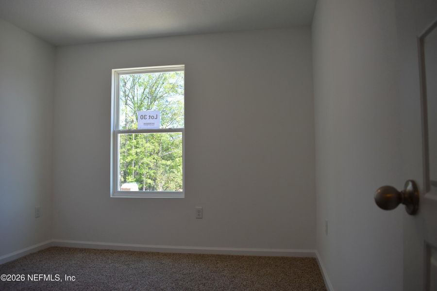 Spacious, unfurnished interior of a new home in Irongate Villas, Jacksonville (Image 25).