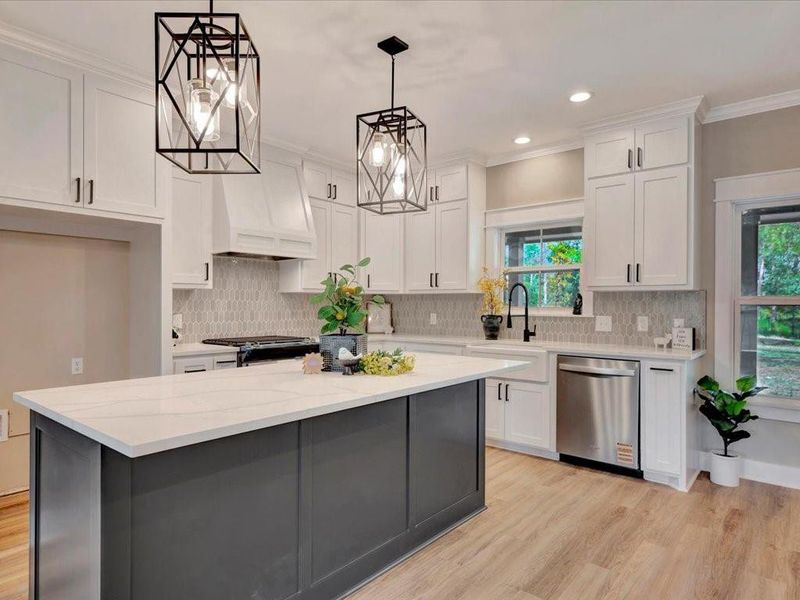 Furnished interior view inside a new home in , Diboll (Image 6).