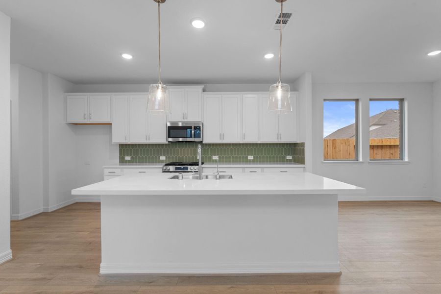Note: Sample product photo. Actual exterior and interior selections may vary by homesite. Photo may be virtually staged