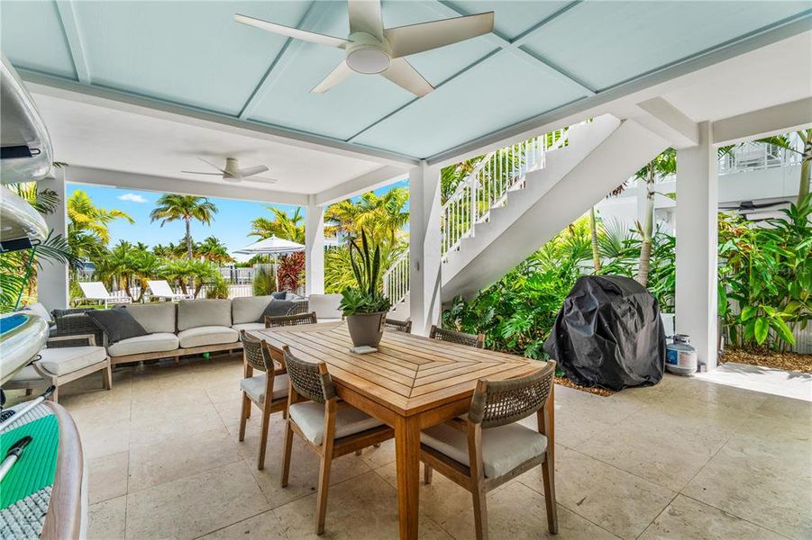 Exterior details and patio area of a home in , Marathon (Image 26).
