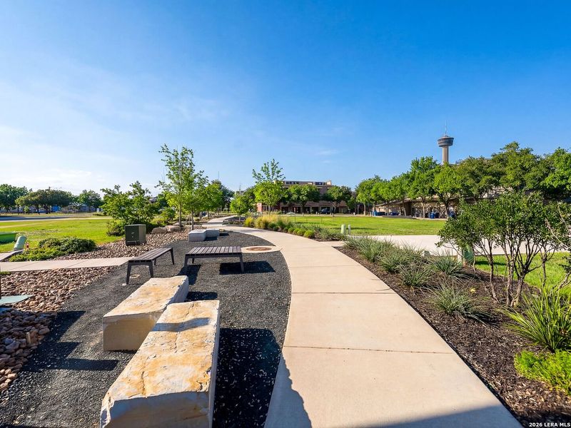 Community amenities in , San Antonio (Image 28).