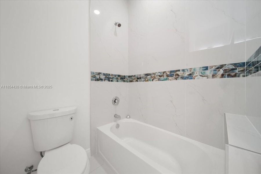 Furnished interior view inside a new home in , Lehigh Acres (Image 6). Furnished interior view inside a new home in , Lehigh Acres (Image 6).