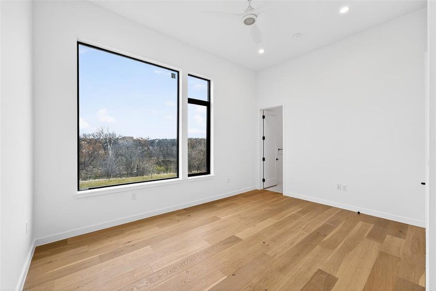 Spacious, unfurnished interior of a new home in , Carrollton (Image 35).