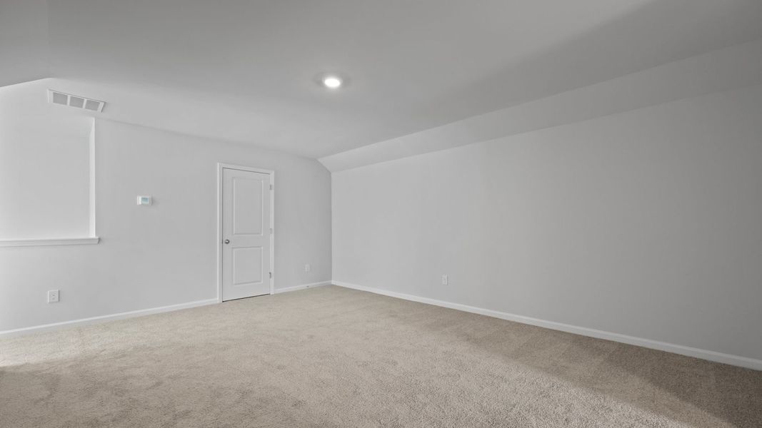 Representative unfurnished interior of a home built from the DARBY-EXP by D.R. Horton in Lakeview at Kitfield, Moncks Corner (Image 35).