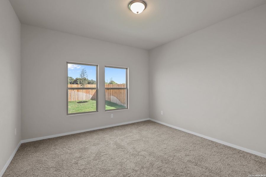 Spacious, unfurnished interior of a new home in Summerlin, San Antonio (Image 23).