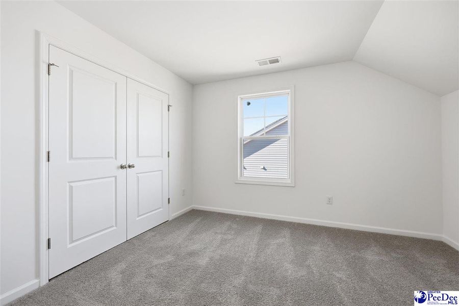 Spacious, unfurnished interior of a new home in Spring Haven, Florence (Image 30).