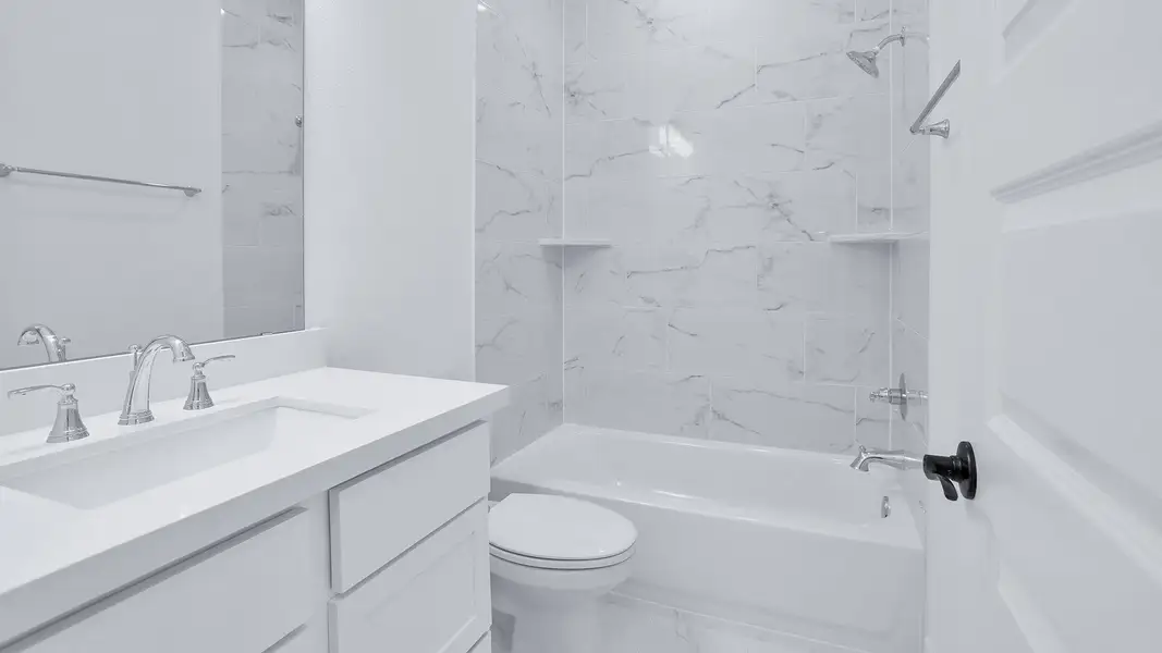 Furnished interior view inside a new home in Grand Central Park 50', Conroe (Image 7). Furnished interior view inside a new home in Grand Central Park 50', Conroe (Image 7).