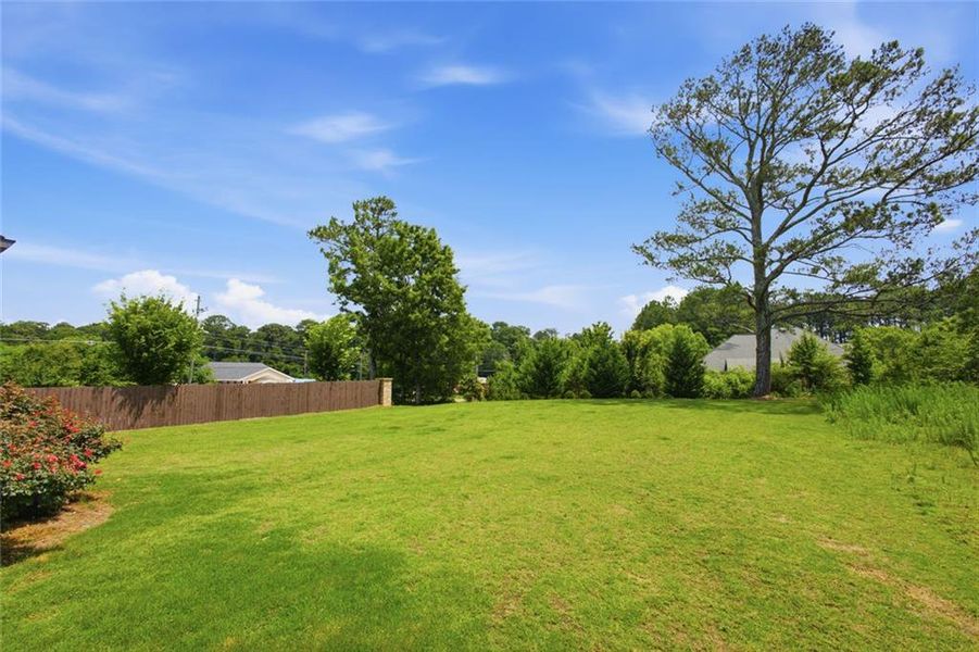 Natural landscape and outdoor views near Westgate Estates in Loganville (Image 43). Natural landscape and outdoor views near Westgate Estates in Loganville (Image 43).