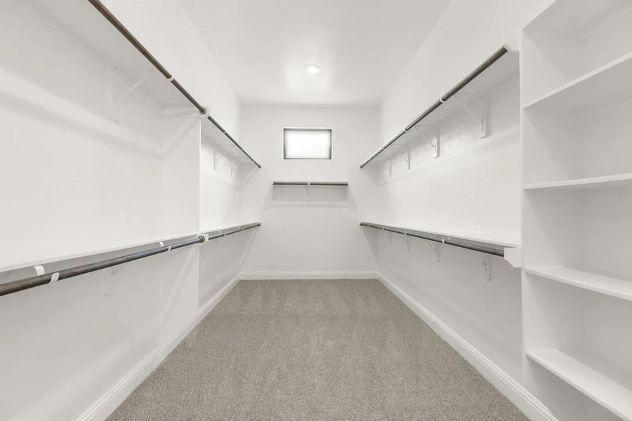 Brynlee II G Primary closet