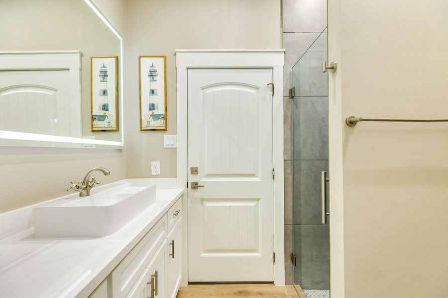 Furnished interior view inside a new home in , Angleton (Image 18).