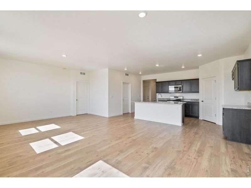 Spacious, unfurnished interior of a new home in Westgate, Greeley (Image 12).