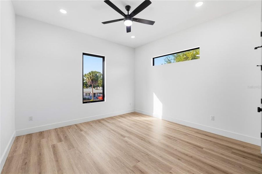 Spacious, unfurnished interior of a new home in , St. Petersburg (Image 53). Spacious, unfurnished interior of a new home in , St. Petersburg (Image 53).