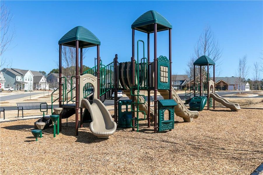 Community amenities in Madison at Buice Lake, Acworth (Image 37). Community amenities in Madison at Buice Lake, Acworth (Image 37).