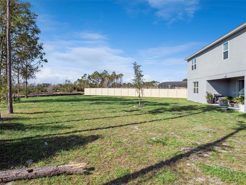 Exterior details and patio area of a home in Talichet, Howey-in-the-Hills (Image 3). Exterior details and patio area of a home in Talichet, Howey-in-the-Hills (Image 3).