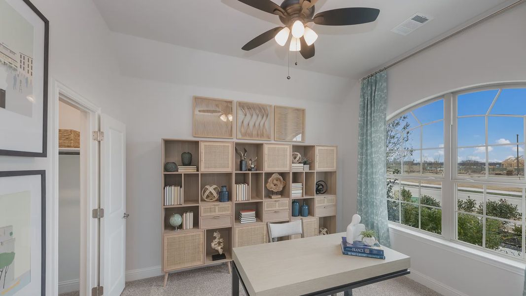 Furnished interior view inside a new home in Las Lomas, Forney (Image 30).
