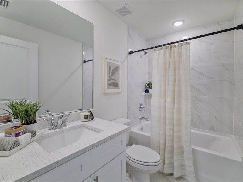 Representative furnished interior of a home built from the The Paradise Cove II by Sunlife Homes LLC in Cape Coral, Cape Coral (Image 32).