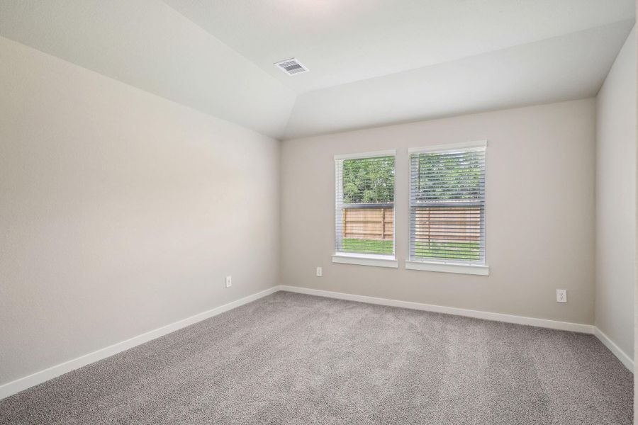 Spacious, unfurnished interior of a new home in Massey Oaks - Premier Series, Pearland (Image 20).