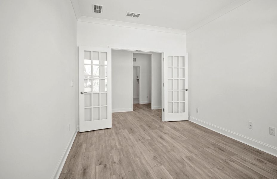 Spacious, unfurnished interior of a new home in Carolina Riverside, Belmont (Image 36).