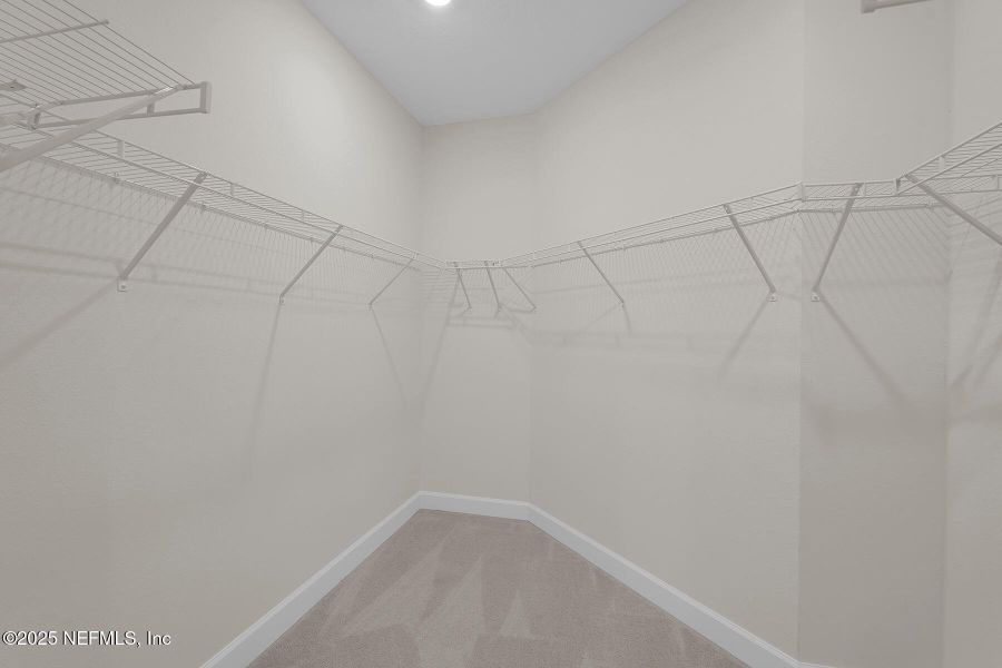 Image 23 of a home in Jennings Farm.