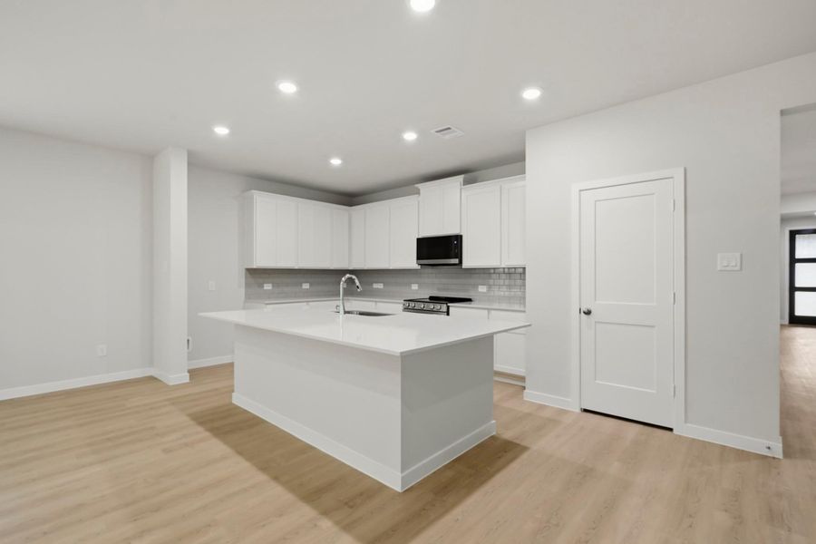 Furnished interior view inside a new home in Encino Estates, Dayton (Image 3).