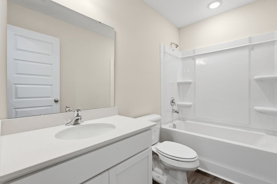 Representative furnished interior of a home built from the The Pamona by RTS Homes in Lakeside at Fifteen West, Hinesville (Image 8).