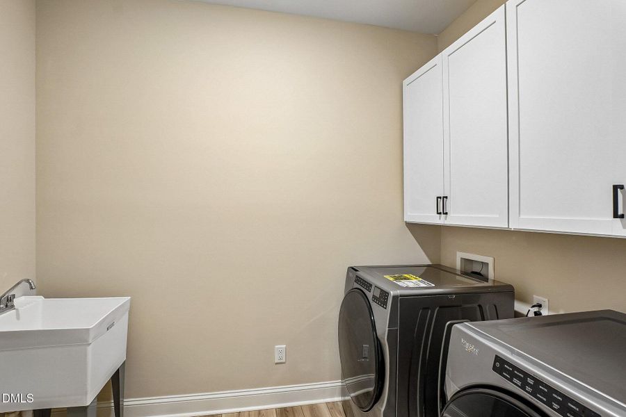 24-web-or-mls-Emmer St-S1205-024