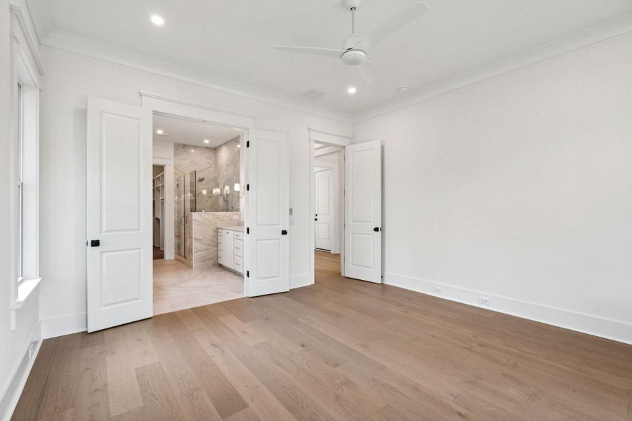 Spacious, unfurnished interior of a new home in , Mount Pleasant (Image 49).