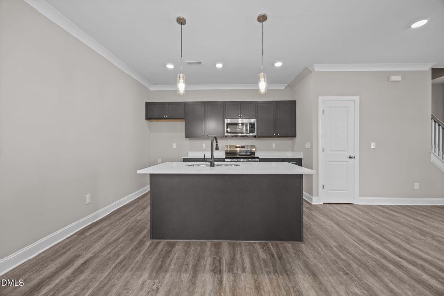 13-web-or-mls-IMG_9864 13-web-or-mls-IMG_9864