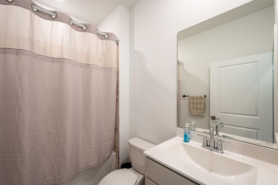 Image 24 of a home in Willow Pointe. Image 24 of a home in Willow Pointe.