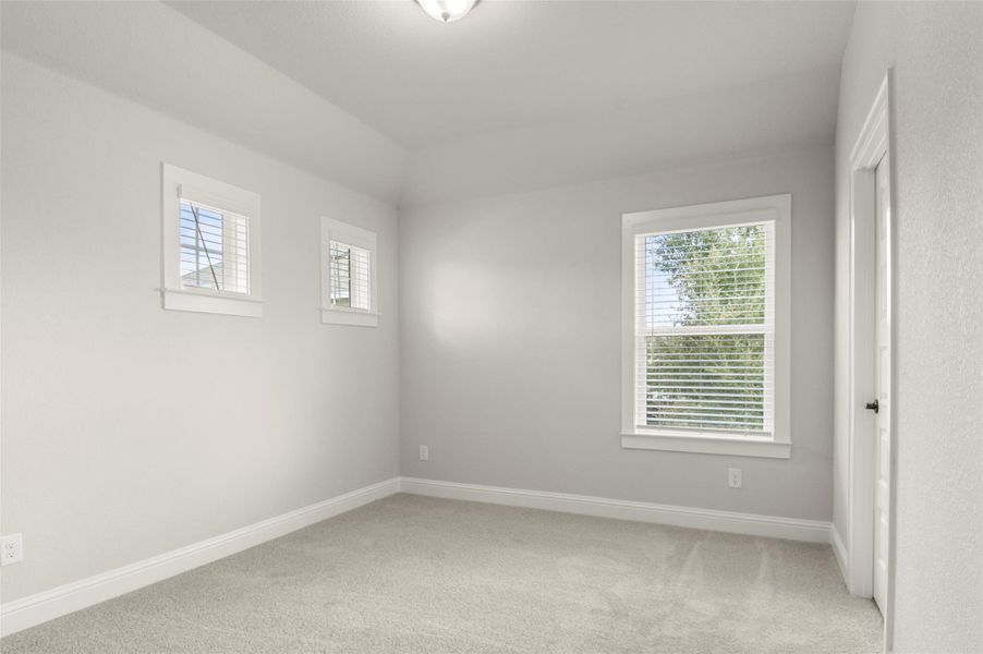 Spacious, unfurnished interior of a new home in Clear Creek, Round Rock (Image 15). Spacious, unfurnished interior of a new home in Clear Creek, Round Rock (Image 15).