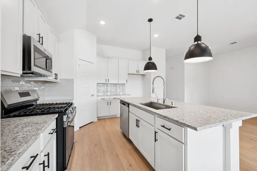 Furnished interior view inside a new home in Moran Ranch, Willis (Image 3). Furnished interior view inside a new home in Moran Ranch, Willis (Image 3).