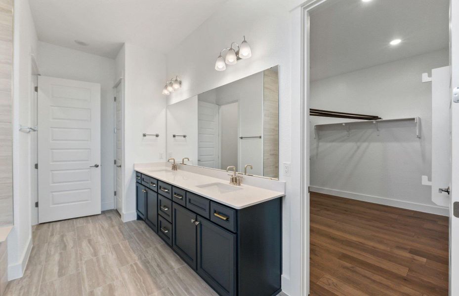 Furnished interior view inside a new home in Sun City Texas, Georgetown (Image 9). Furnished interior view inside a new home in Sun City Texas, Georgetown (Image 9).