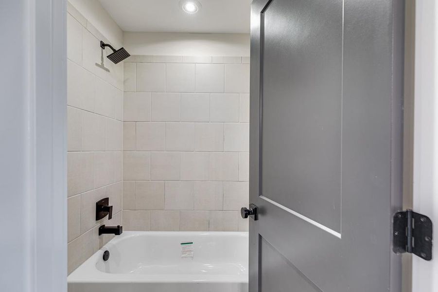 Furnished interior view inside a new home in Harmon Springs, Carrollton (Image 29).