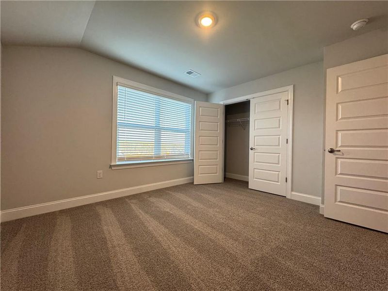 Spacious, unfurnished interior of a new home in Tuscany Hills, Douglasville (Image 28). Spacious, unfurnished interior of a new home in Tuscany Hills, Douglasville (Image 28).