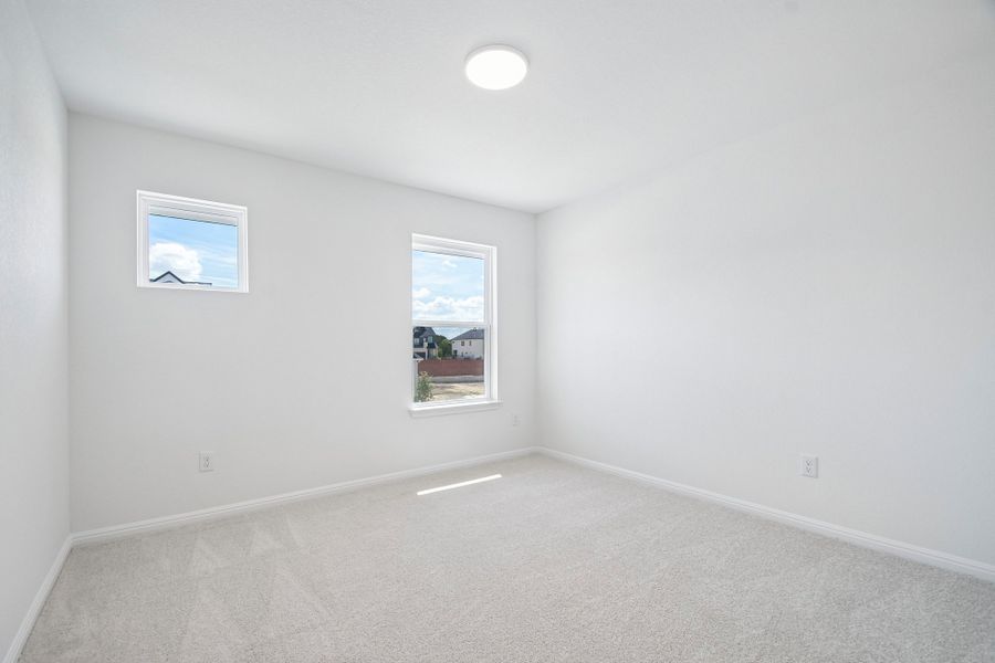 Spacious, unfurnished interior of a new home in Foxfield, Austin (Image 15). Spacious, unfurnished interior of a new home in Foxfield, Austin (Image 15).