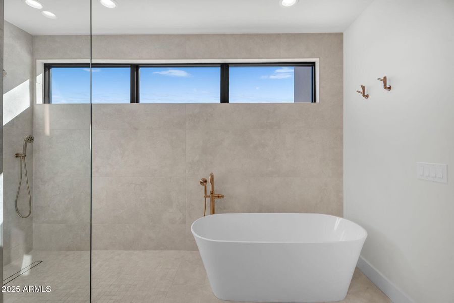 31-web-or-mls-North 39th-25