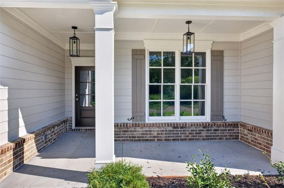 Exterior details and patio area of a home in , Gainesville (Image 3).