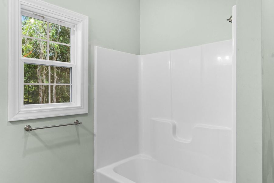 Image 18 of a home in .