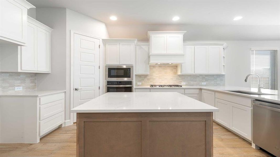 Furnished interior view inside a new home in Ventana, Fort Worth (Image 8).
