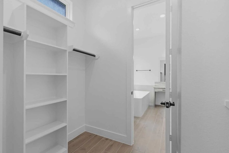 Furnished interior view inside a new home in Attwater 65's, Waller (Image 5).