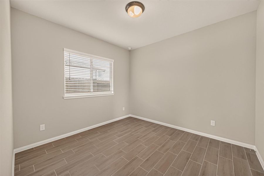 Spacious, unfurnished interior of a new home in , Richmond (Image 34).
