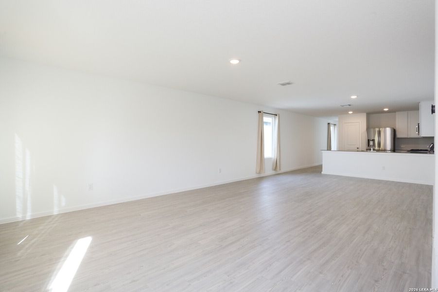 Spacious, unfurnished interior of a new home in Morgan Heights, San Antonio (Image 13). Spacious, unfurnished interior of a new home in Morgan Heights, San Antonio (Image 13).
