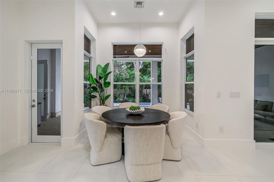 Furnished interior view inside a new home in , Biscayne Park (Image 16).