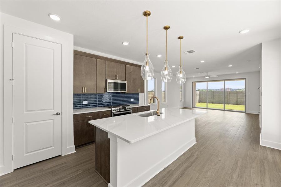 1626 Mint-Kitchen-2 1626 Mint-Kitchen-2