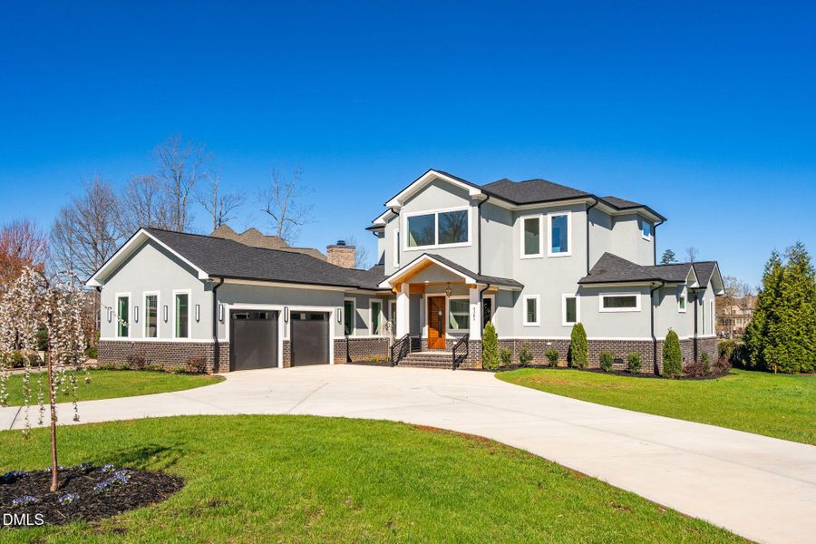2-web-or-mls-4205 Limerick Dr-2
