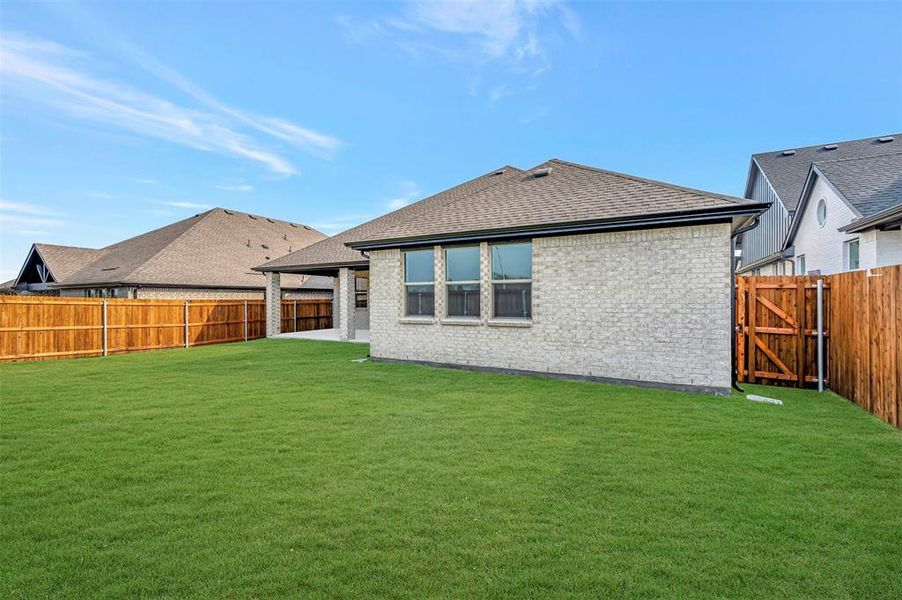 Exterior details and patio area of a home in Elevon, Lavon (Image 3). Exterior details and patio area of a home in Elevon, Lavon (Image 3).