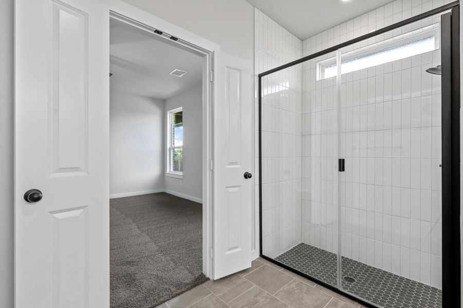 Image 88 representing the Garrison II by Cheldan Homes in Stoneview, Glen Rose, TX.